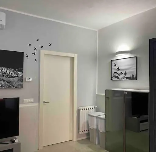 Apartament Bilocale Nell'antico Ghetto Ebraico *