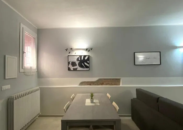 Bilocale Nell’antico Ghetto Ebraico *